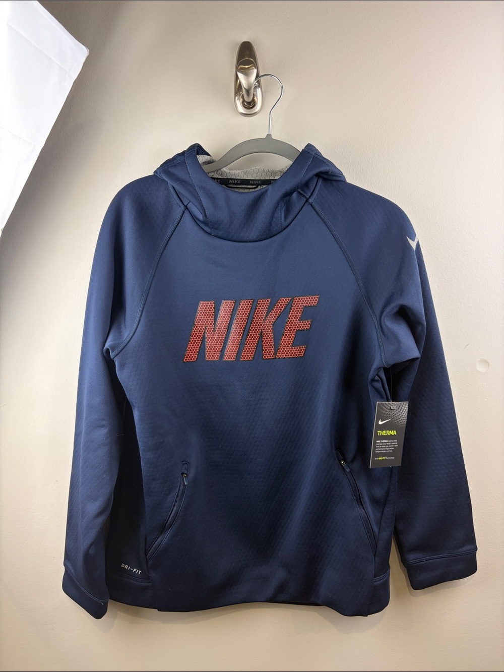 New! Kids Nike Navy Therma Hoodie with Red Logo